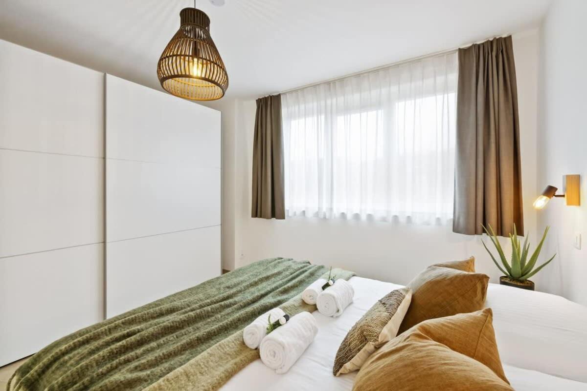 Beautiful Bel-etage In Appartement *