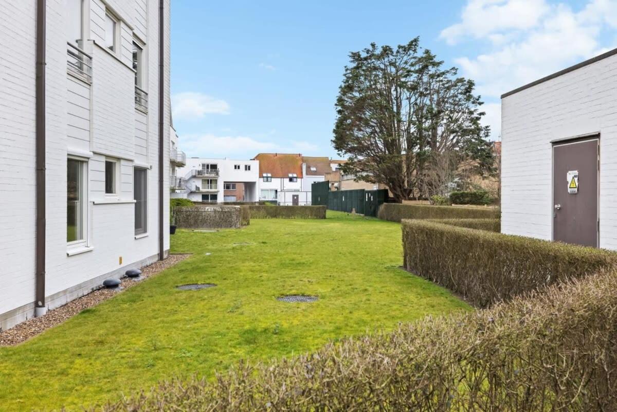 Beautiful Bel-etage In * Blankenberge